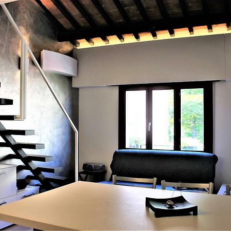 Appartamento Via Mazzini โรวีโก ภายนอก รูปภาพ