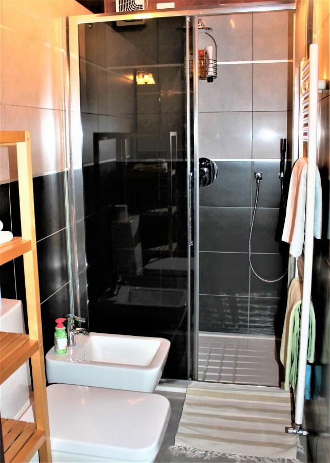 Appartamento Via Mazzini โรวีโก ภายนอก รูปภาพ