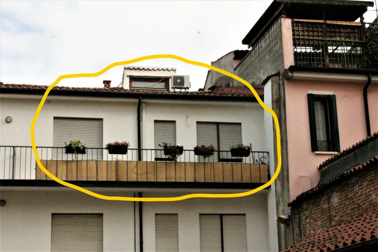 Appartamento Via Mazzini โรวีโก ภายนอก รูปภาพ